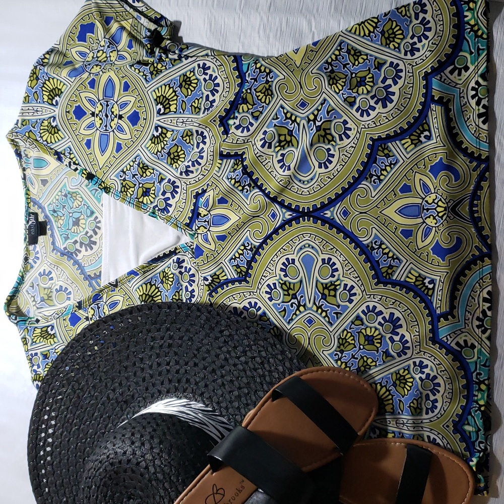 EAST 5TH BLOUSE SIZE MED